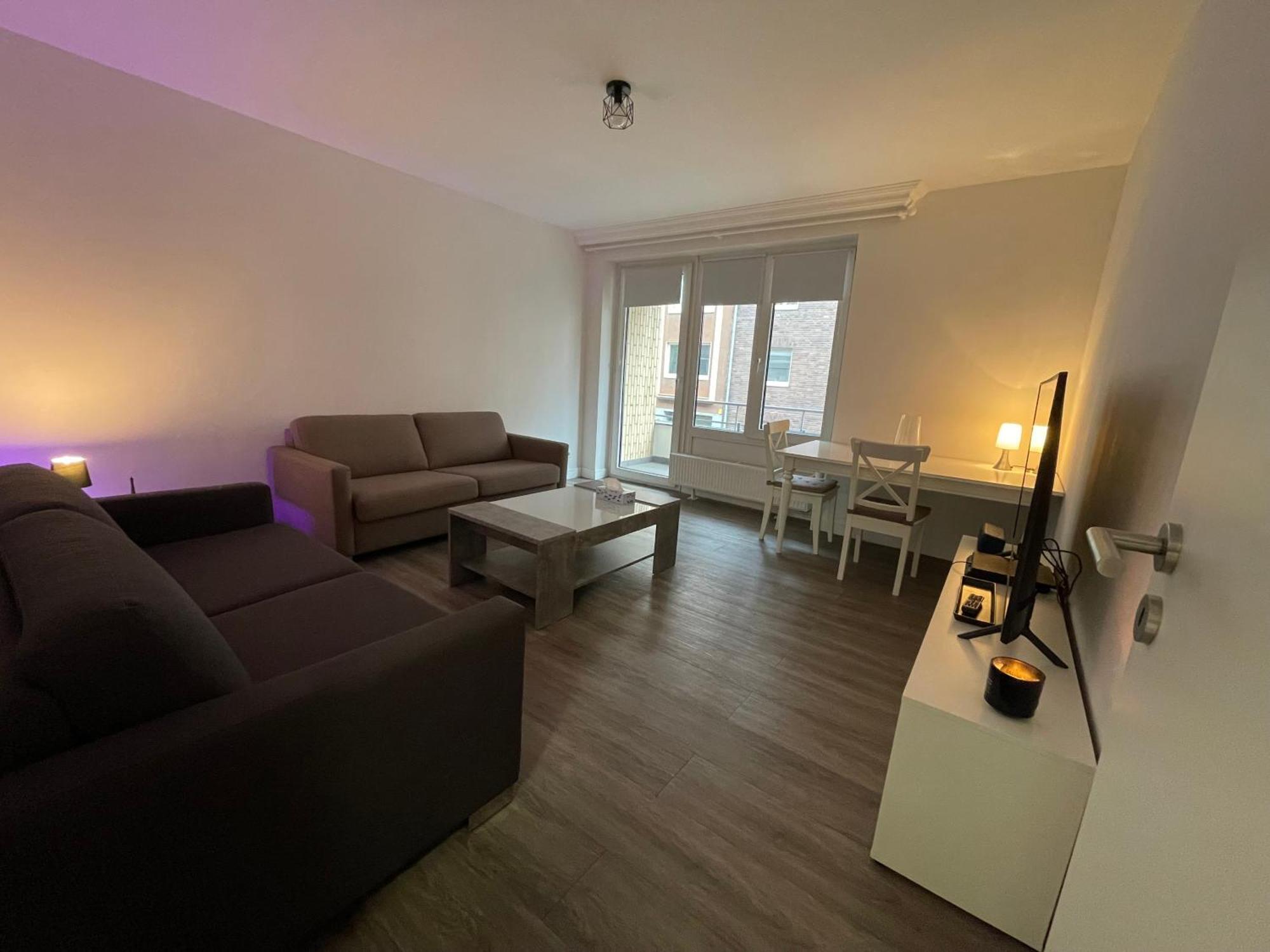 Cozy Nightlife Apartment Dusseldorf
